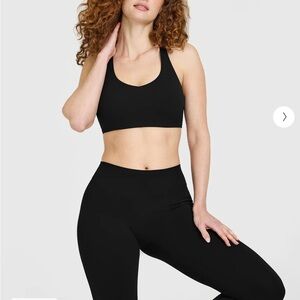 ONER ACTIVE SOFT MOTION SPORTSBRA WHITE LOGO